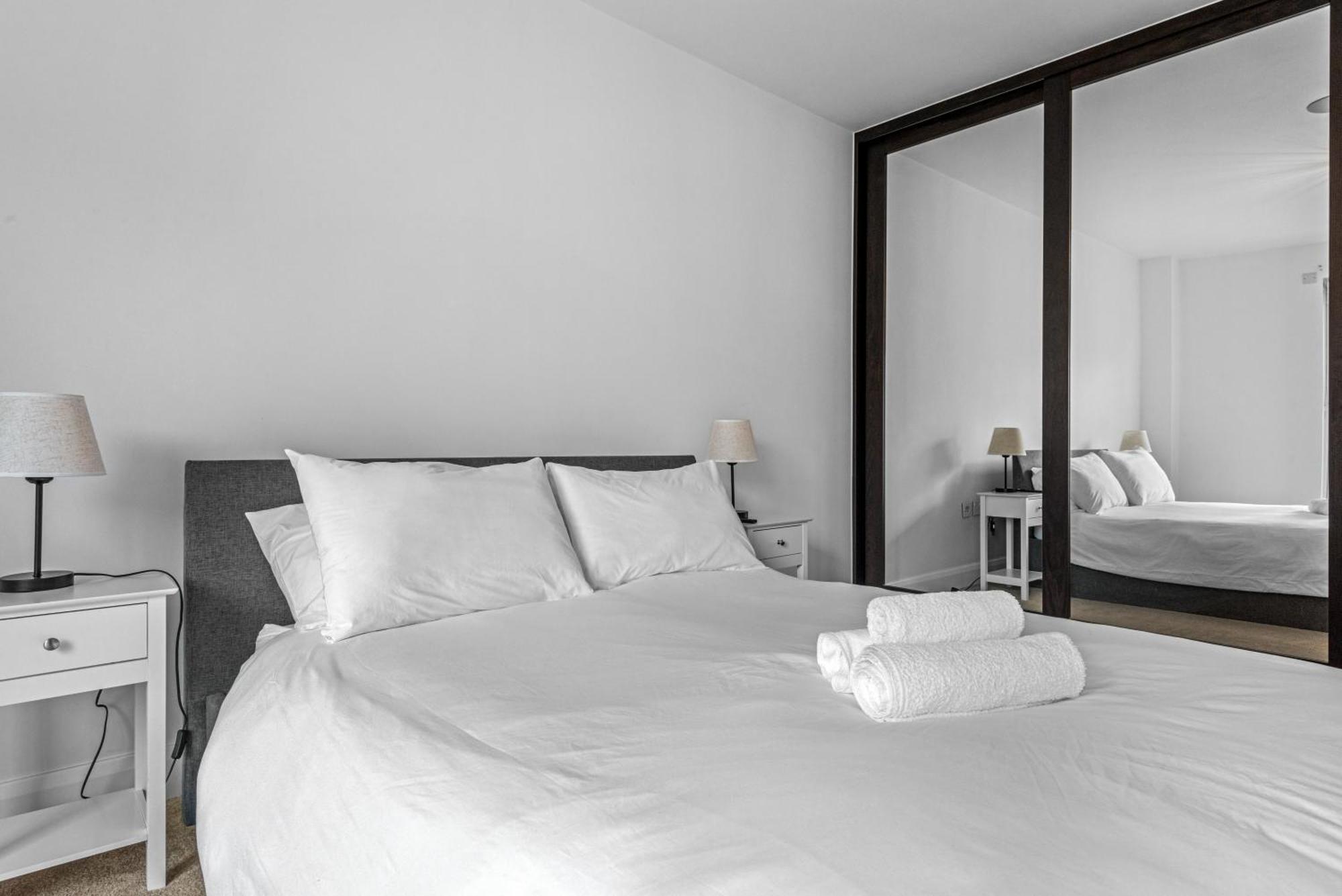 Londwell, Heart Of Notting Hill, Balcony Suite Luxury Лондон Екстериор снимка