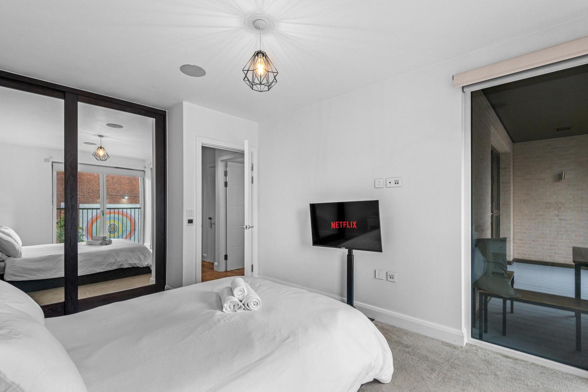 Londwell, Heart Of Notting Hill, Balcony Suite Luxury Лондон Екстериор снимка