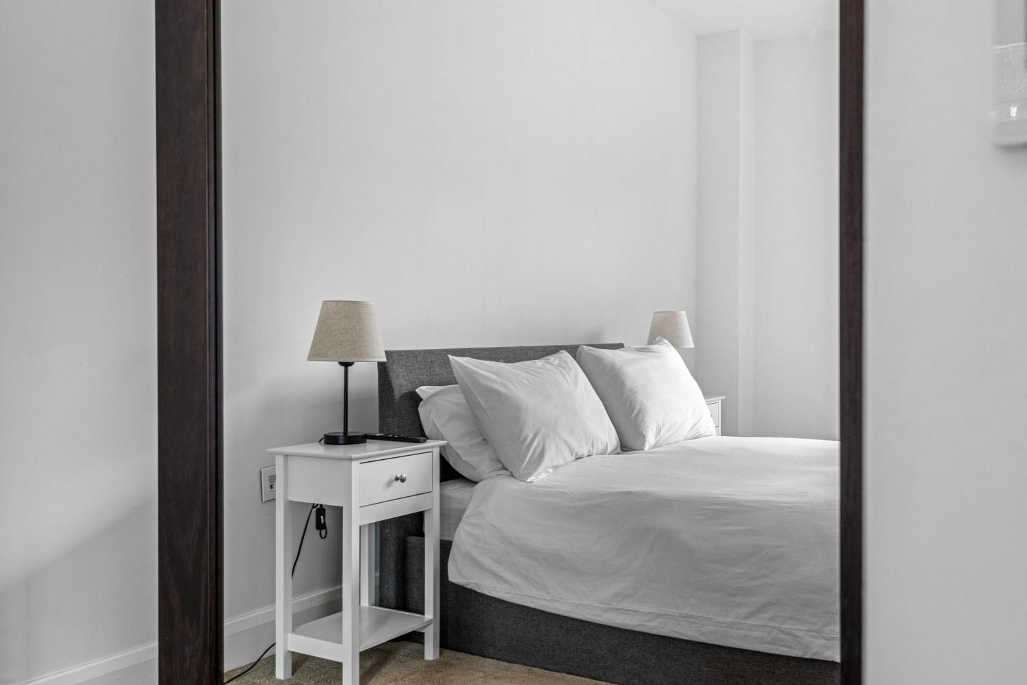 Londwell, Heart Of Notting Hill, Balcony Suite Luxury Лондон Екстериор снимка